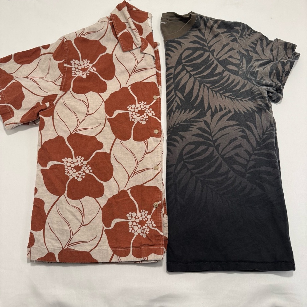 Mens American Eagle linen Floral and Leaf Print Short Sleeve Shirts vacation